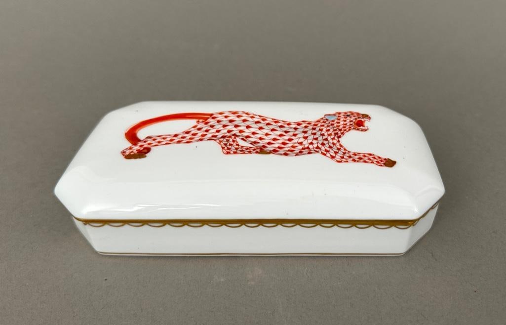 Herend Porcelain Tiger Box (1 of 9)