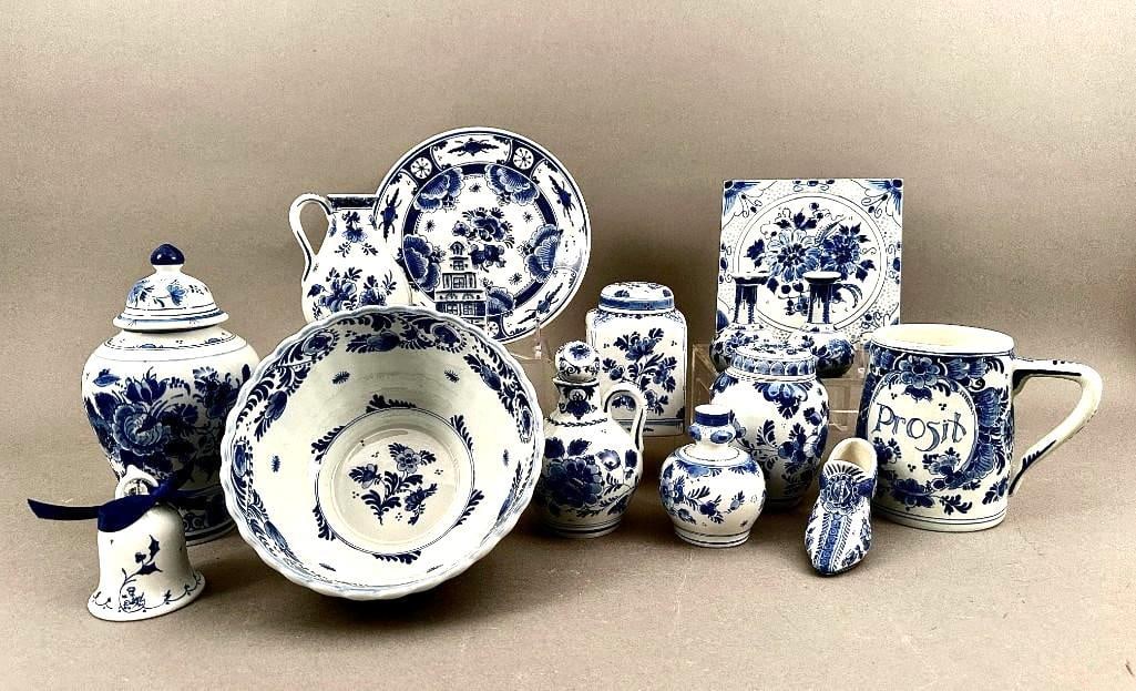 Lot of Assorted Blue and White Delft Pottery (1 of 10)