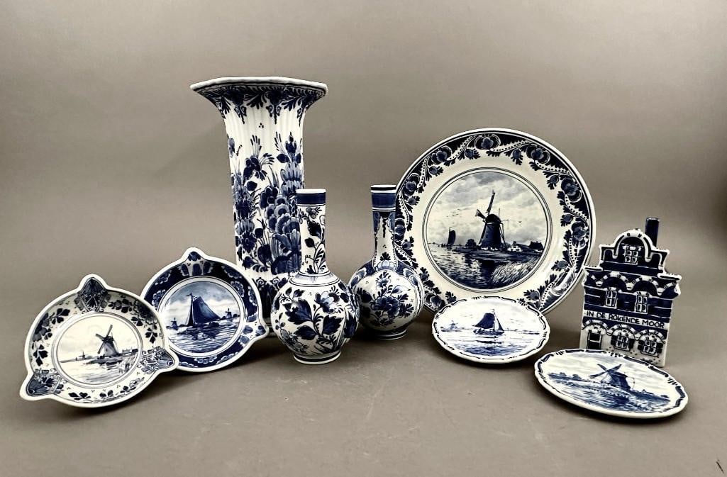 Assorted Lot of Blue and White Delft Pottery (1 of 15)