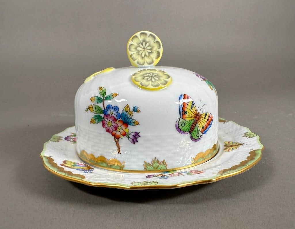 Herend Queen Victoria Green Round Covered Butter Dish (1 of 4)