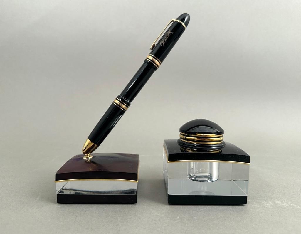 Mont Blanc Pen, Inkwell and Fountain Pen Stand (1 of 13)