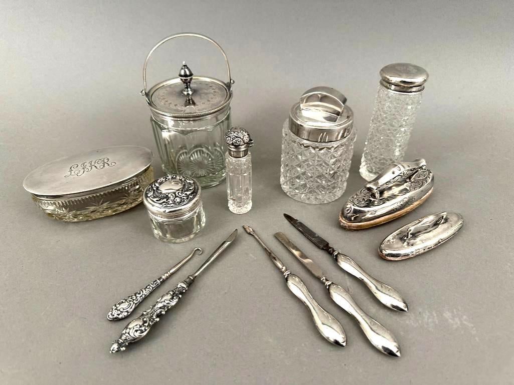 Assorted Sterling Dresser Articles (1 of 20)