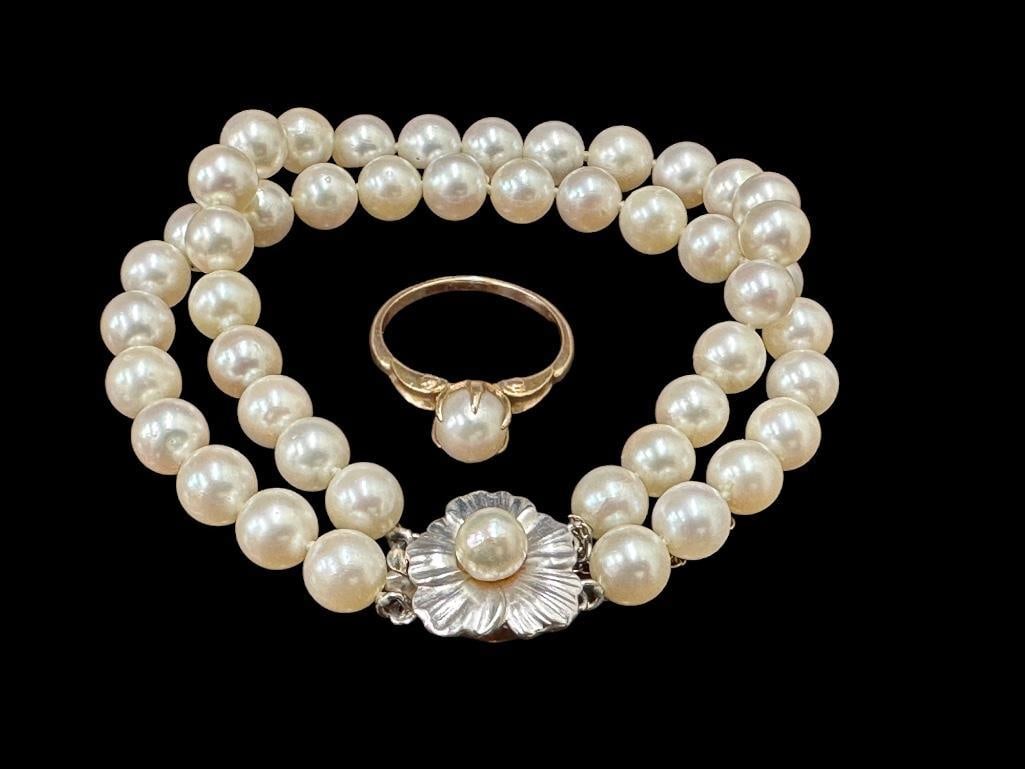 Cultured Pearl Bracelet and Ring (1 of 10)