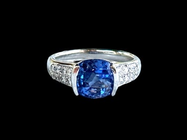 Platinum & Sapphire Ring