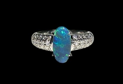 Platinum Ring with Diamonds and Opal