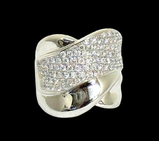 18K Diamond Ring