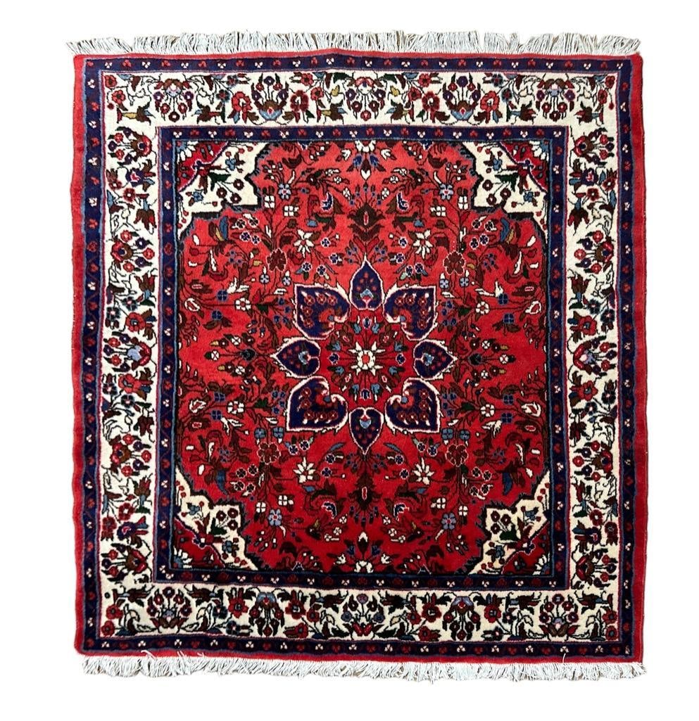 Lilihan Persian Carpet 5'3" x 4'8" (1 of 9)