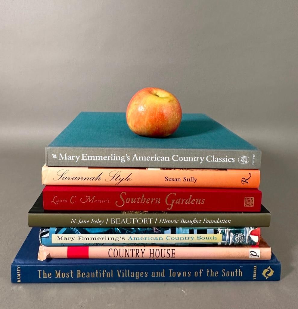 Southern Homes and Style, Seven Volumes (1 of 4)