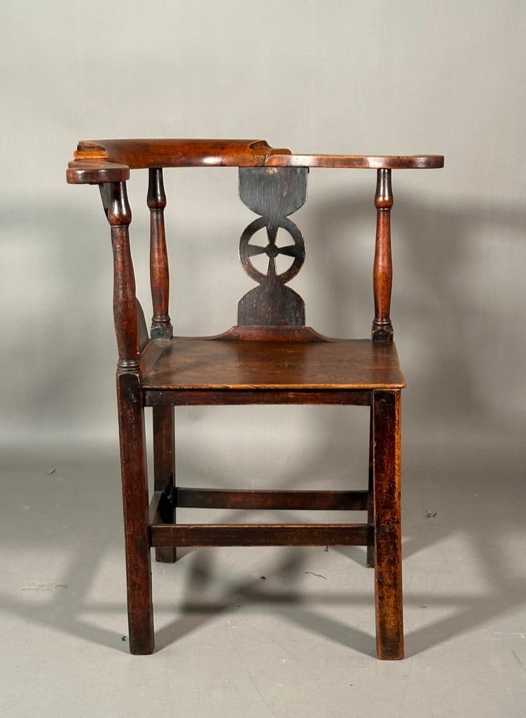 English Georgian Provincial Mahogany Corner Chair, 18thc. (1 of 8)