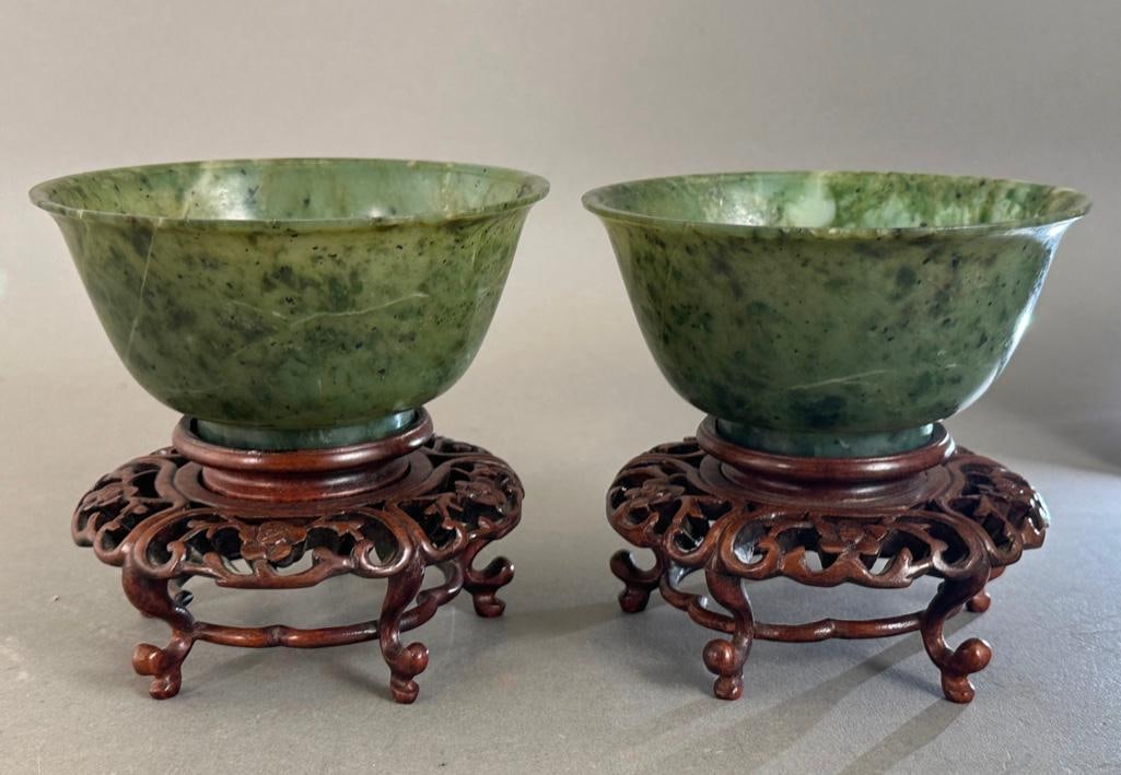 Pair of Chinese Spinach Jade Bowls on Stands (1 of 11)