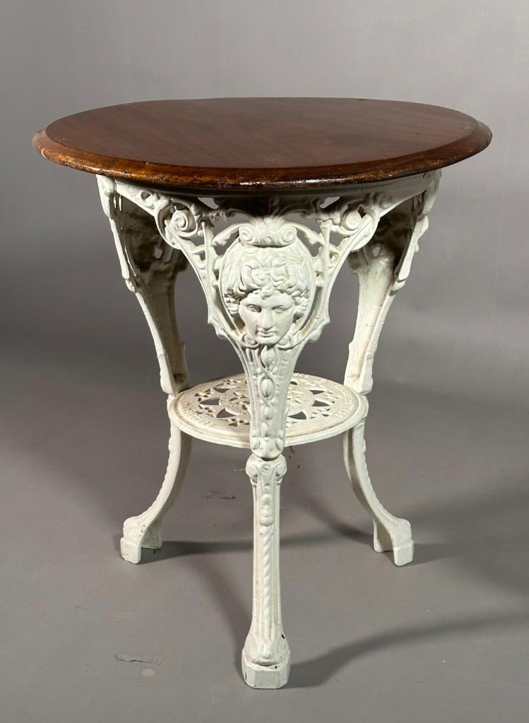 English Gaskill & Chambers Cast Iron Pub Table (1 of 7)