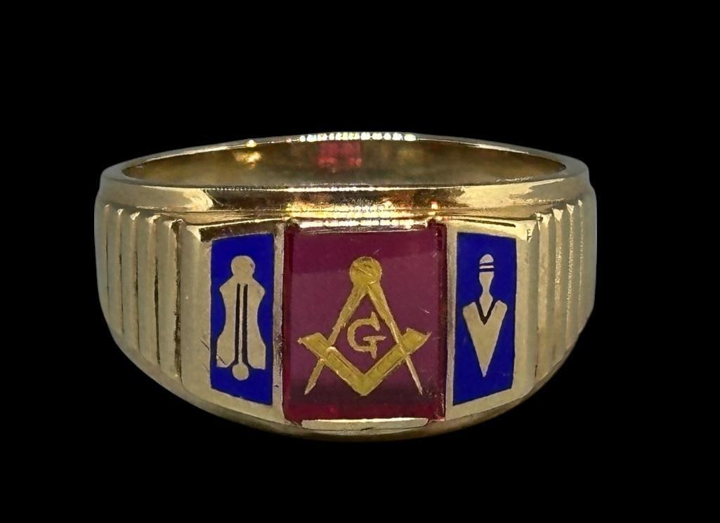 Men's Masonic Ring (1 of 5)