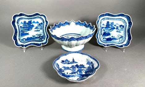 Lot of Chinese Blue and White Nanking China