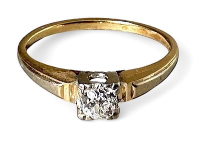 Antique .25 Carat natural Diamond Ring