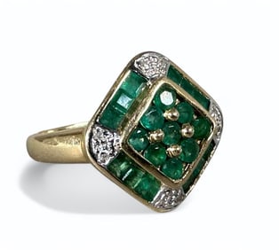 Emerald Cocktail Ring