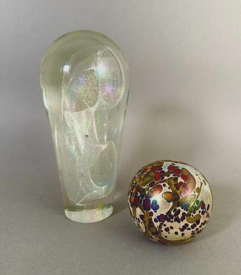 Two Glass Paperweights (1 of 11)