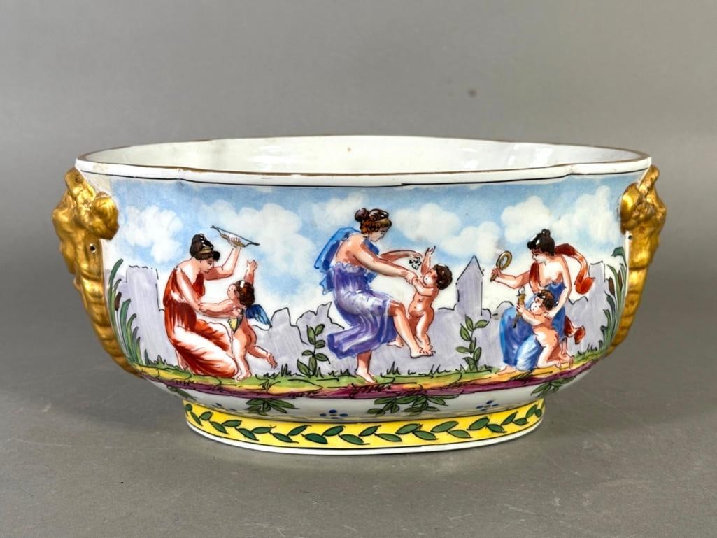 Capodimonte Cachepot (1 of 7)