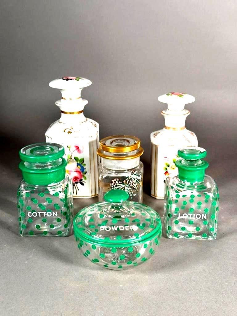 Assorted Porcelain and Glass Dresser Articles (1 of 4)