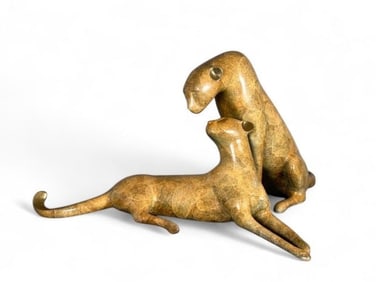 Loet Vanderveen Bronze, "Cheetah Couple"