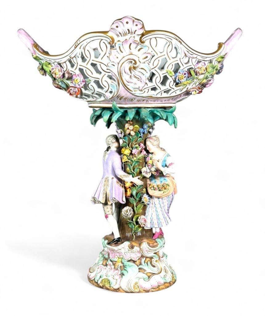 Meissen Tall Porcelain Figural Porcelain Centerpiece (1 of 14)