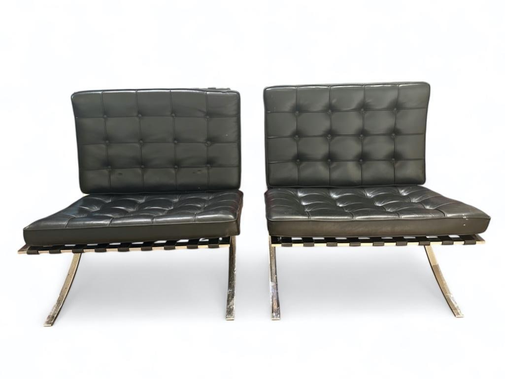 Pair of Barcelona Chairs Mies Van Der Rohe for Knoll (1 of 14)