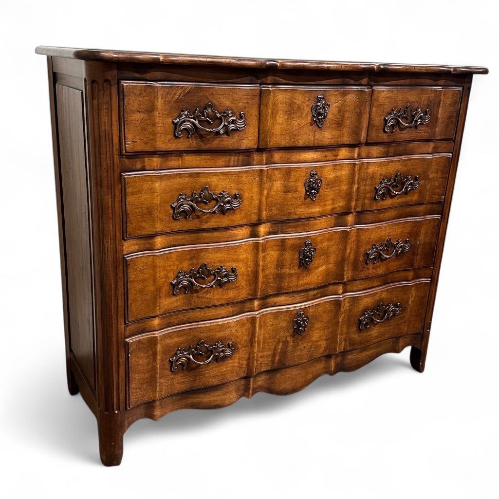 Century Furniture Master Chest: Century Furniture large chest of drawers with a scallop front, in the French commode arbalete style. Dimensions: 45.5" T x 53.5" W x 20" D. Condition: Very good, drawers open and close smo