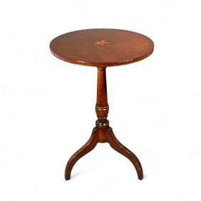 Federal Walnut Candlestand, ca. 1780-1820
