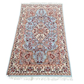 Light Blue HGeriz Carpt 6'6" x 3'10"