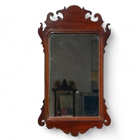 Antique, Queen Anne Mirror
