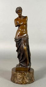 Small Grand Tour Bronze Figure of the Venus de Milo