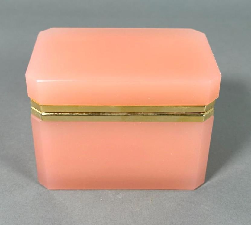 Pink Opaline Glass Box (1 of 7)