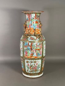 Large Chinese Rose Medallion Vase, Late 19thc.