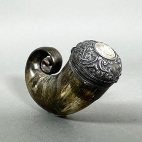 Antique Scottish Horn Snuff Mull with Faceted Stone