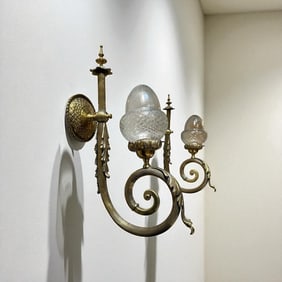 Pair of Late 19th/Early 20th Century Brass Sconces