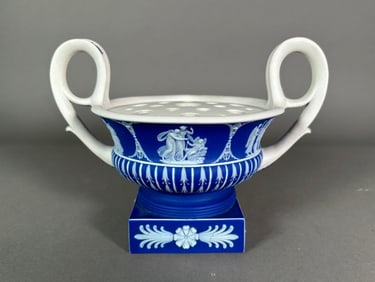 Wedgwood Crater Vase, English ca. 1830