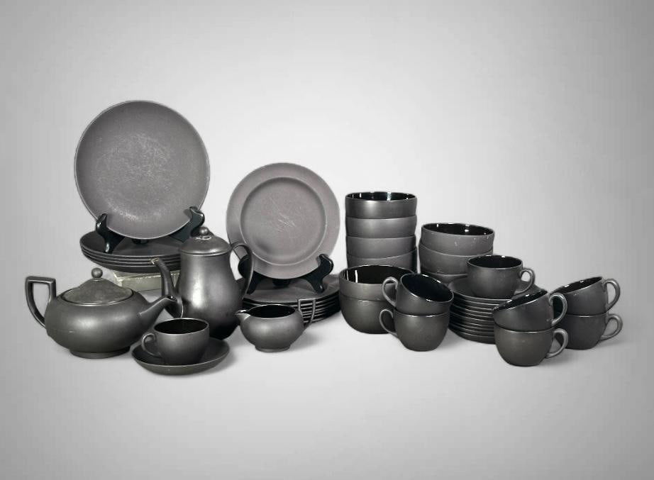 Wedgwood Black Basalt Part Table Service, Modern (1 of 18)