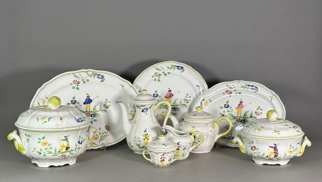 Moustiers by Longchamp Faience Dinner Service: Moustiers by Longchamp Faience Dinner Service, comprising; 16 Dinner Plates, 10 in. d. 12 Salad Plates, 7.5 in. d. 2 Oval Serving Platters, 16.75 in.l. and 14 in.l. 10 Bread Plates, 7.5 in. d. 9 Fruit