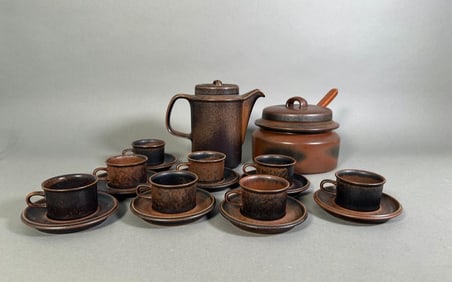 Arabia Finland 'Ruska' Tea Service and Tureen, 1960's