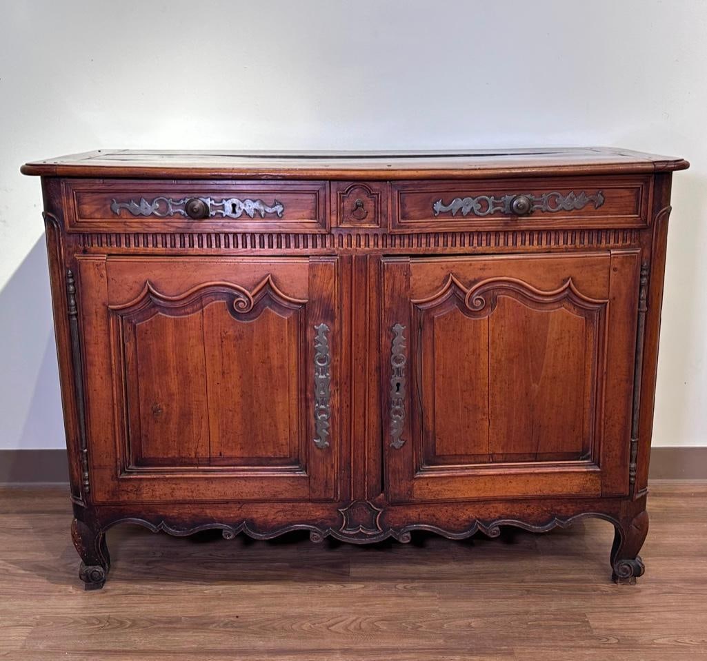Louis XV Provincial Fruitwood Buffet, 18thc. (1 of 13)
