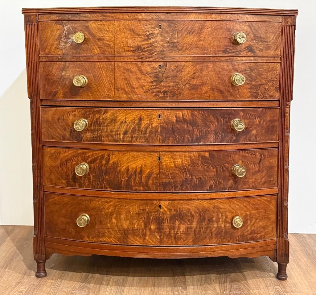 Unusual American Hepplewhite Period Bowfront Secretary Chest (1 of 19)