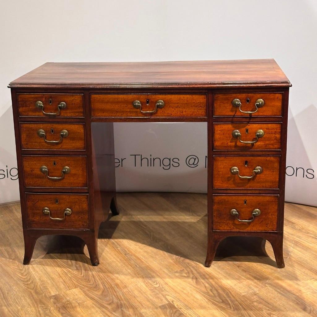 George III Mahogany Pedestal Desk, c. 1791-1820 (1 of 18)