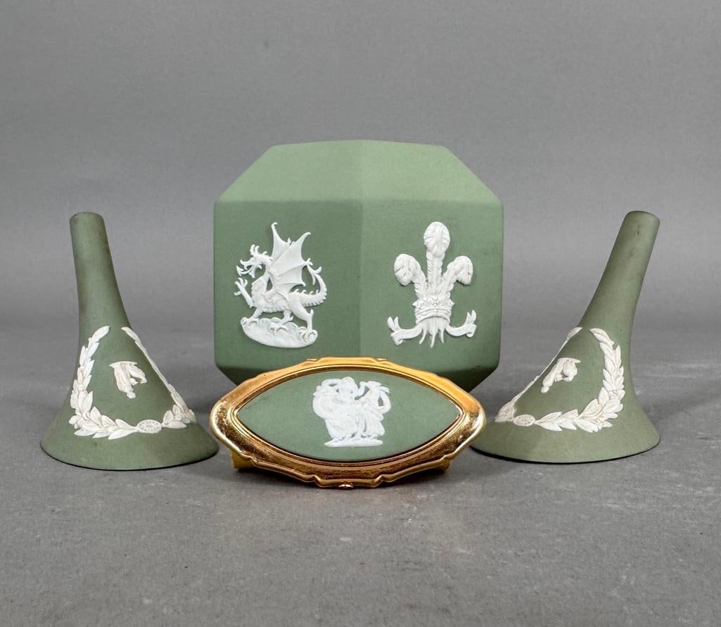 Assorted Modern Wedgwood Lot; Pair of Shoe Heels, Lipstick Case and Coin Bank: Assorted Modern Wedgwood Lot; Pair of Shoe Heels, Lipstick Case and Commemorative Coin Bank, comprising H & M Rayne Wedgwood Ladies Shoe Heels, Lipstick Case with mirror, and Prince of Wales Caern