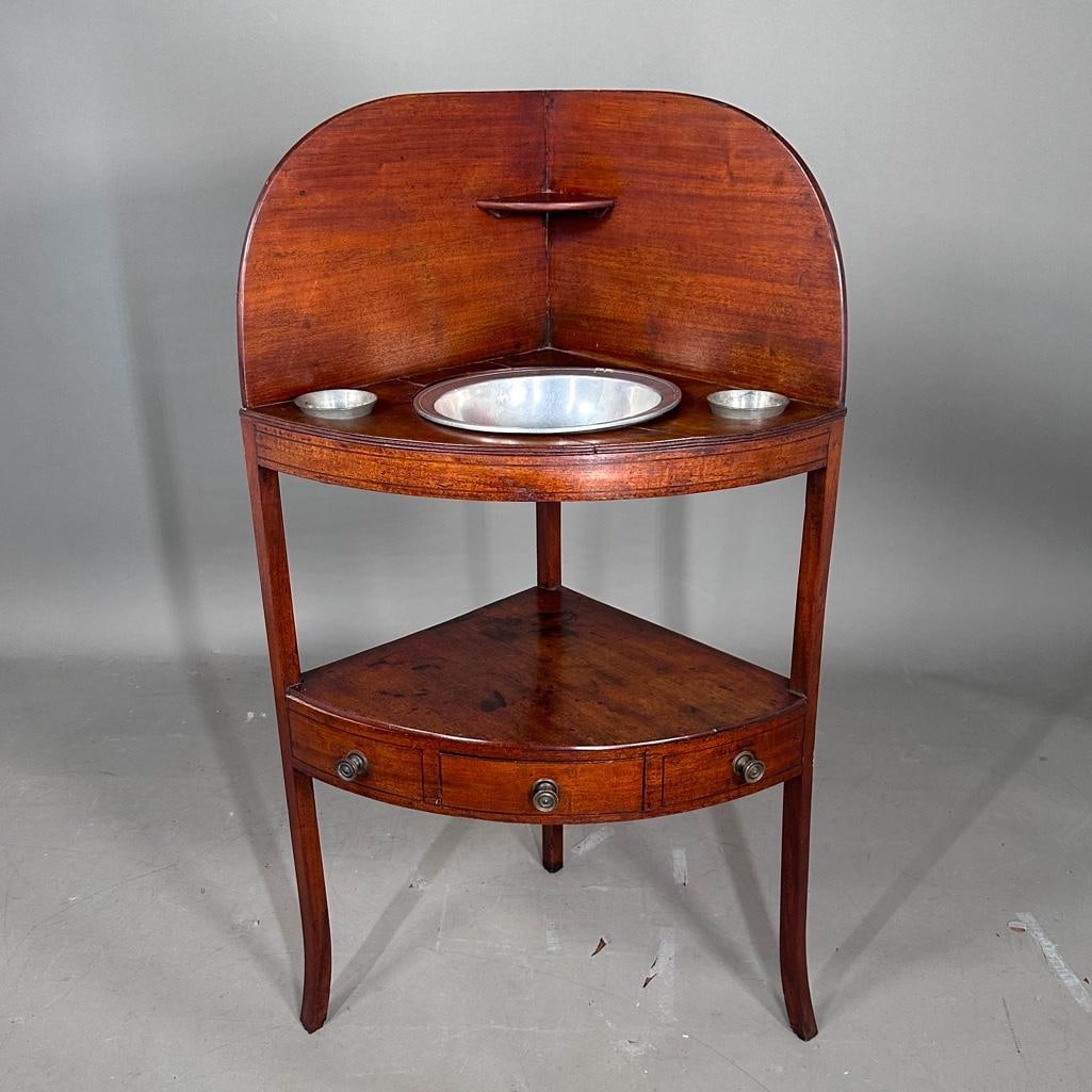 George III Mahogany Wash Basin (1 of 12)