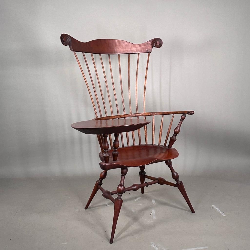 Joe Graham Jefferson, Ohio, Hand Made Comb Back Windsor Writing Chair, 1992 (1 of 12)