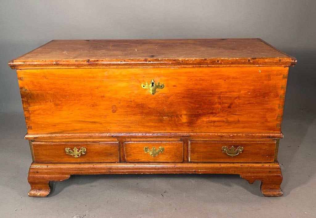 American Chippendale Cherry Three Drawer Blanket Chest (1 of 11)