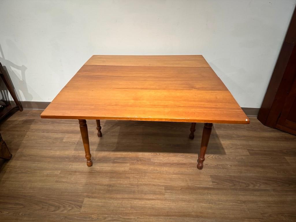 Antique Maple Drop Leaf Table - 10