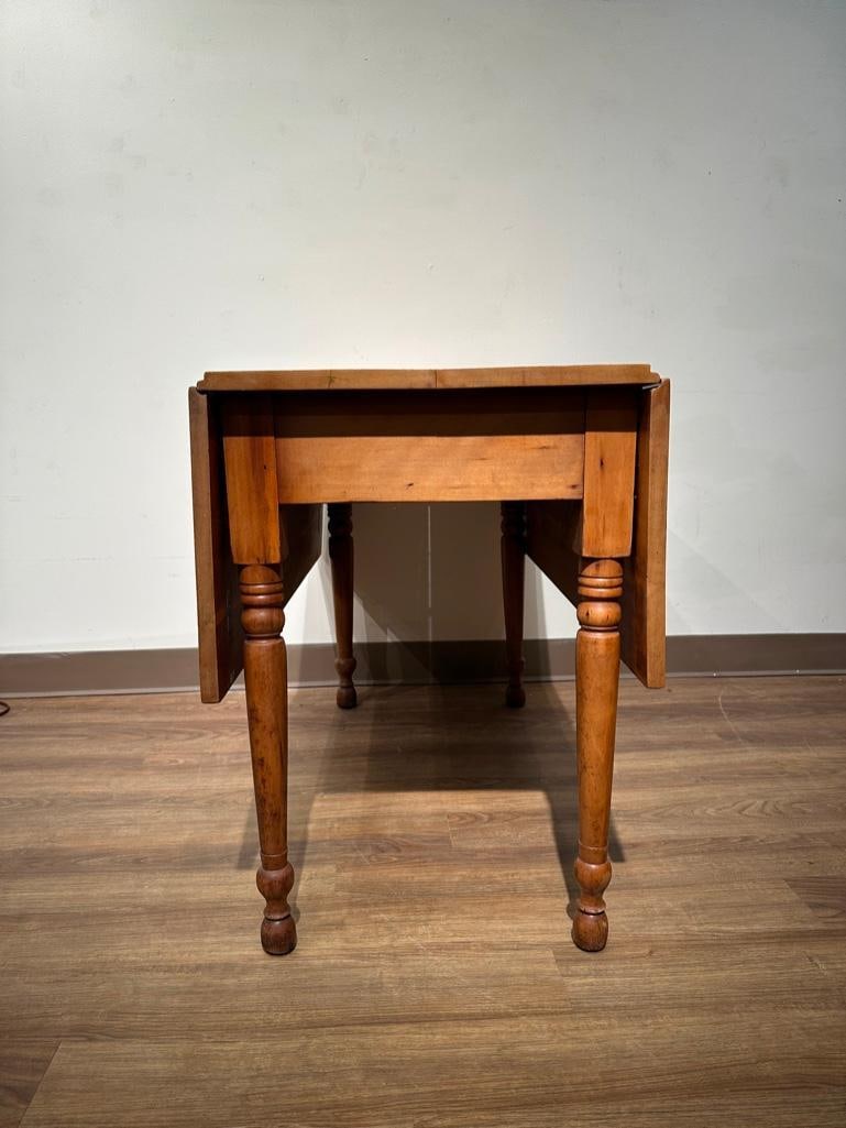Antique Maple Drop Leaf Table - 3