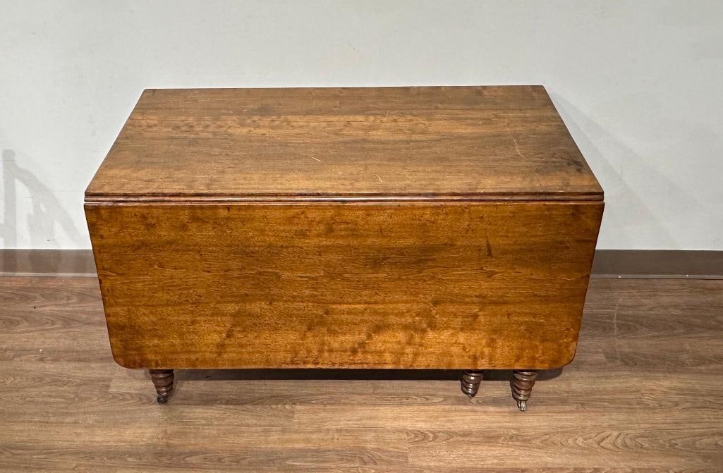 Antique Walnut Drop Leaf Table, ca. 1820-80 - 2