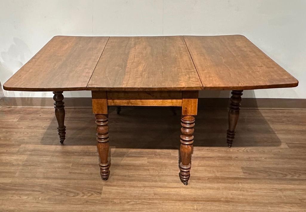 Antique Walnut Drop Leaf Table, ca. 1820-80 - 4