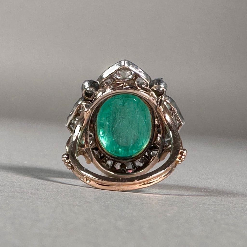 Emerald Cabochon Ring - 4